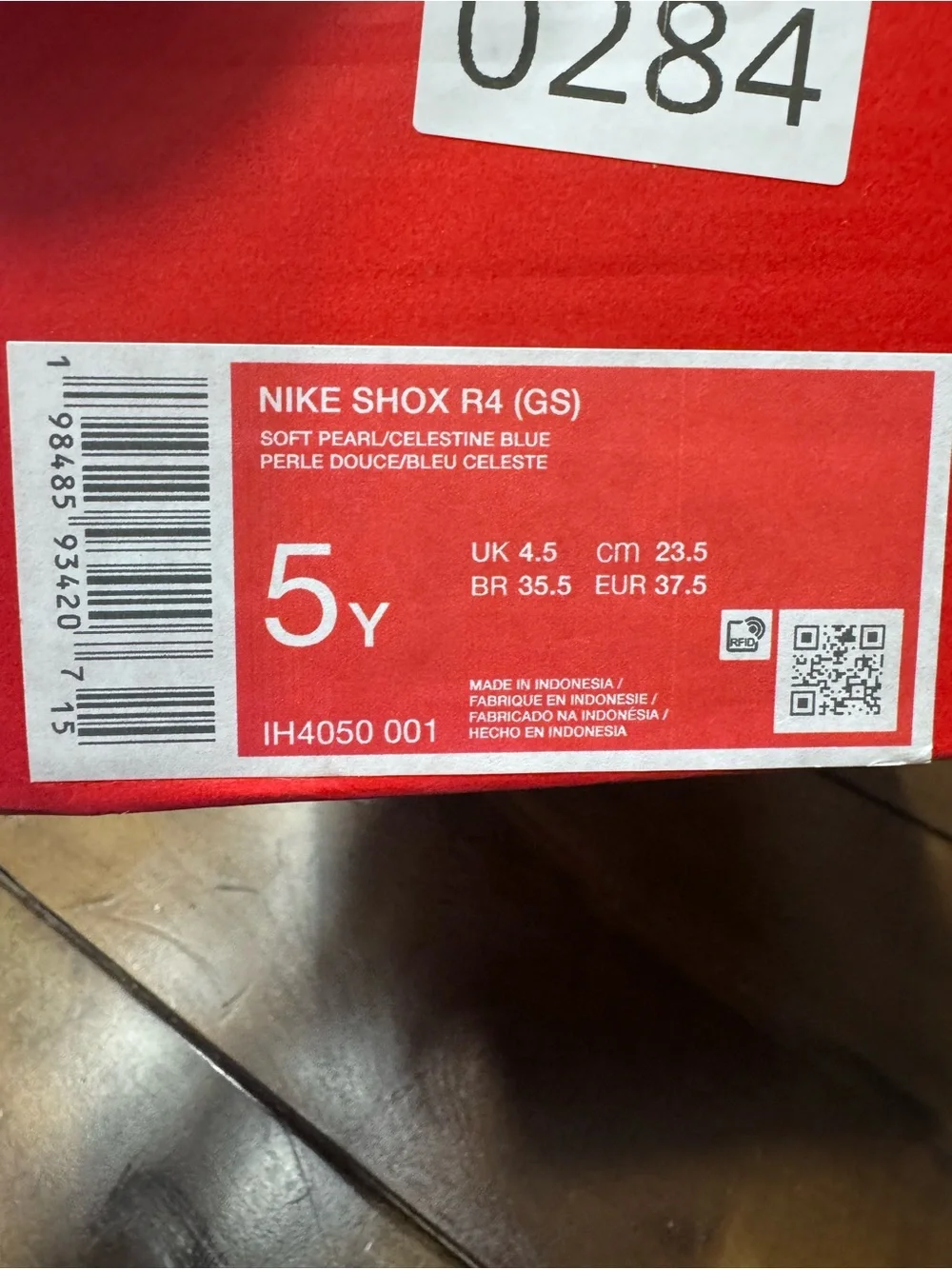 Nike Shox R4 NWT